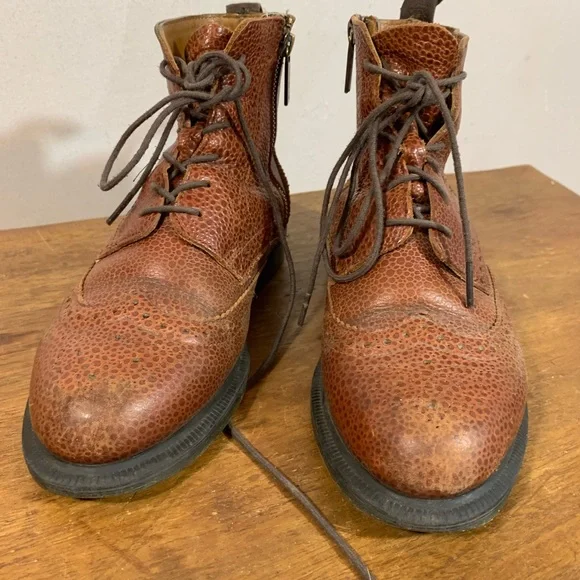 Dr martens sales boots poshmark
